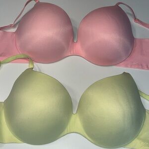 Victoria’s Secret Perfect Shape Bras… lot of 2 for me parfaite.. Sz 38C